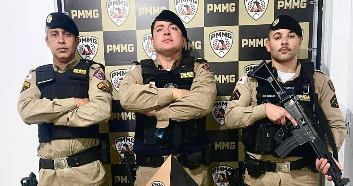 PMMG  prende traficantes e apreende drogas em Fervedouro Mg