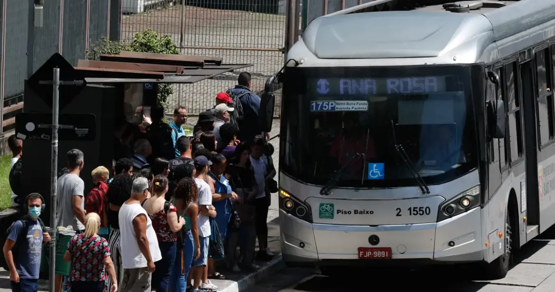 Setor de serviços cresce 0,6% em setembro; oitavo mês seguido de alta