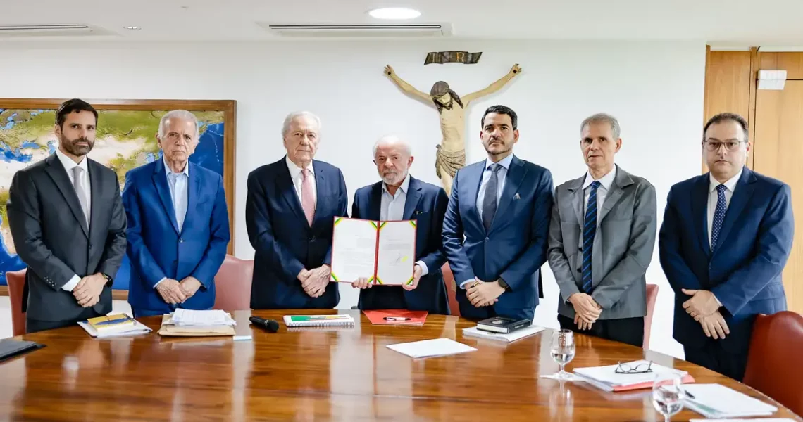 Lula assina Projeto de lei Antifacção e envia ao Congresso