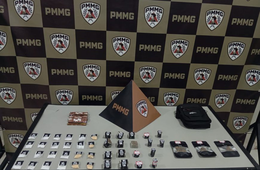 PM aprende drogas após fuga de traficante na modalidade delivery em Muriaé…
