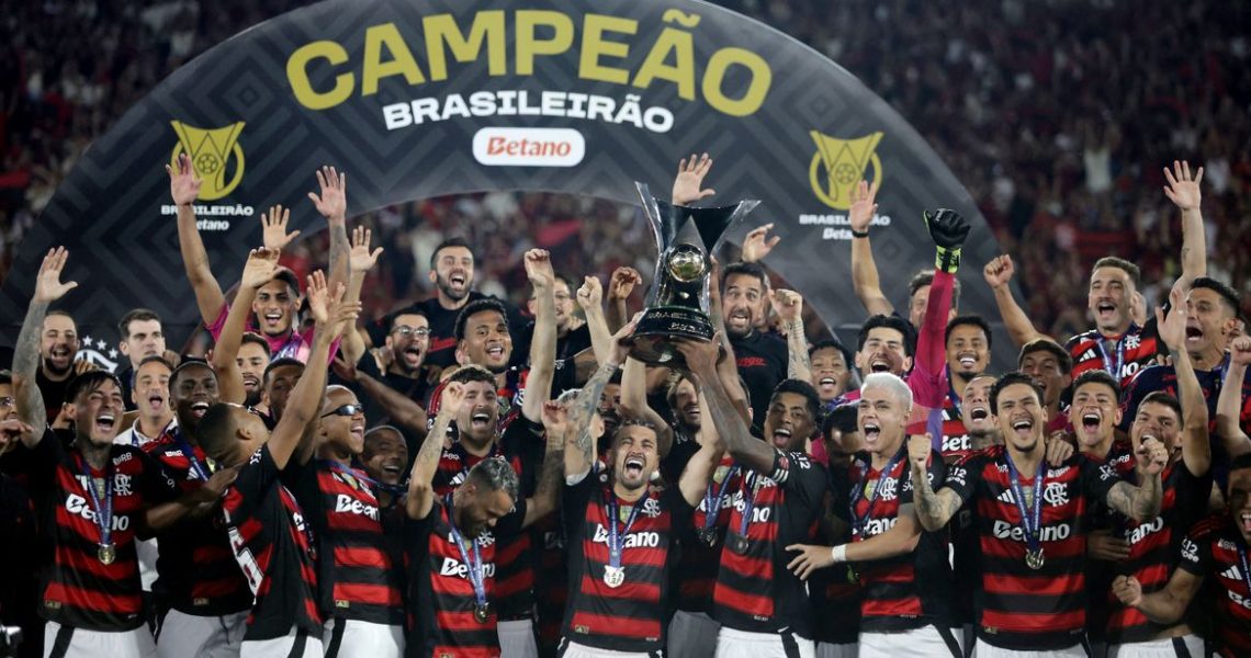 Flamengo derrota Ceará e coroa ano mágico com título Brasileiro