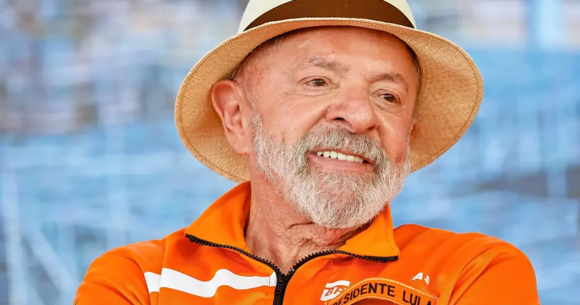 Lula cita feminicídios e cobra luta de homens contra a violência