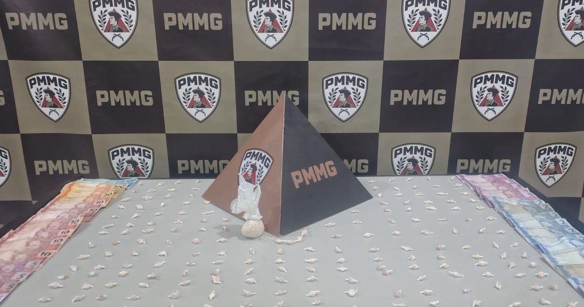 PM Prende autor por tráfico de drogas e aprende grande quantidade de crack em Muriaé Mg