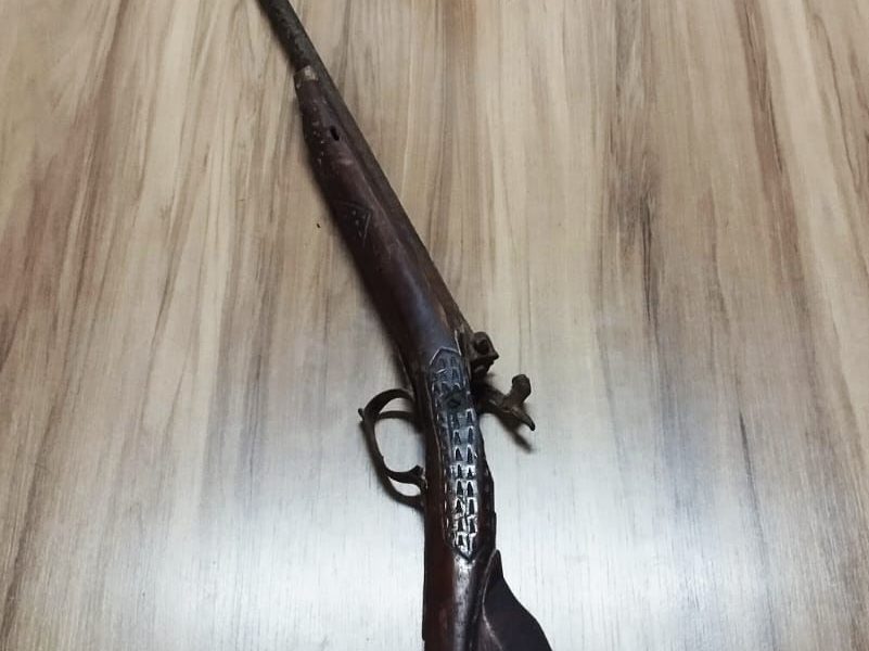 Após desentendimento e ameaça entre vizinhos PM apreende arma de fogo em Pirapanema Mg