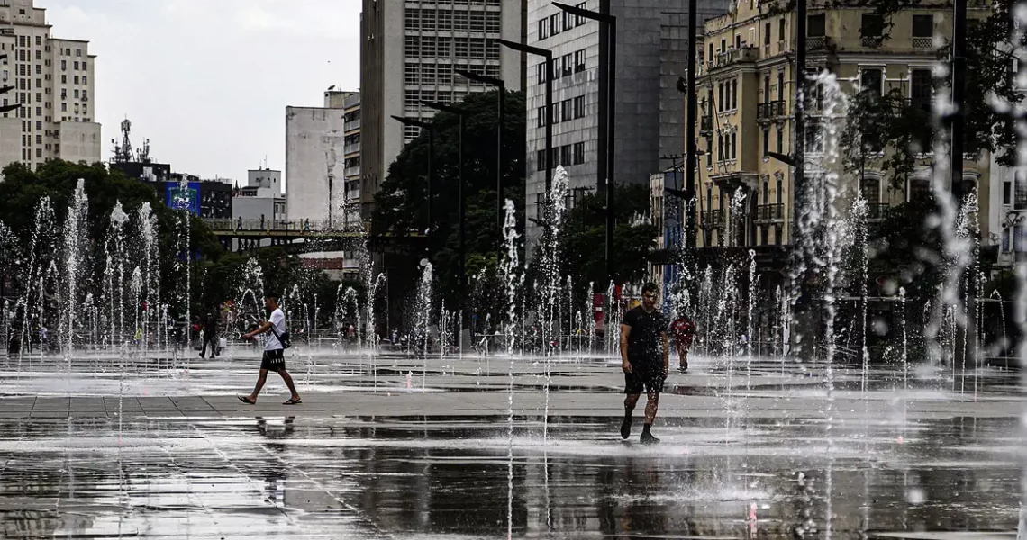 Inmet mantém alerta vermelho para onda de calor no Sudeste até dia 29