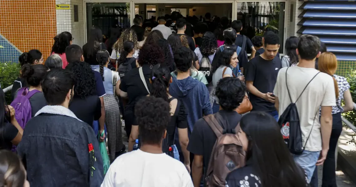 CNU 2: FGV muda horário de bancas de pessoas negras e com deficiência