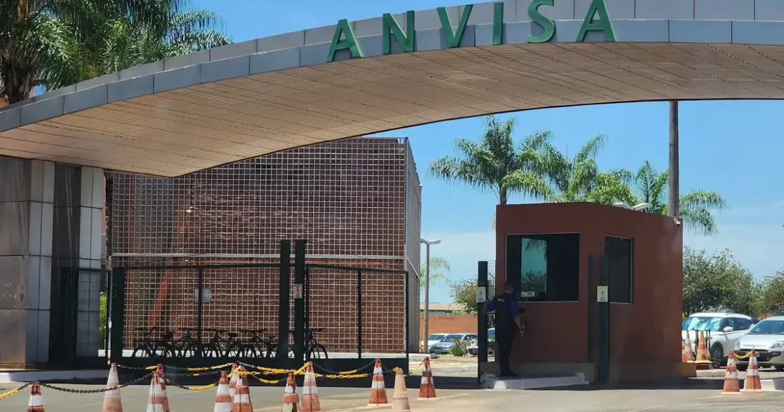 Anvisa recolhe lote de chocolate Laka por problema na embalagem