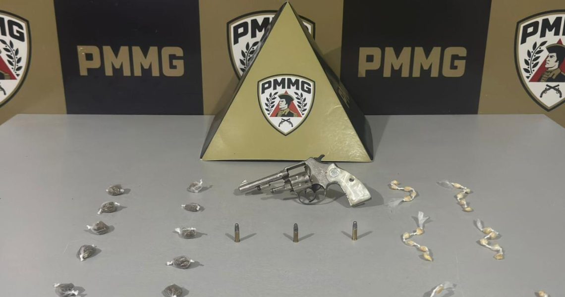 PM aprende drogas e arma de fogo em Divino Mg