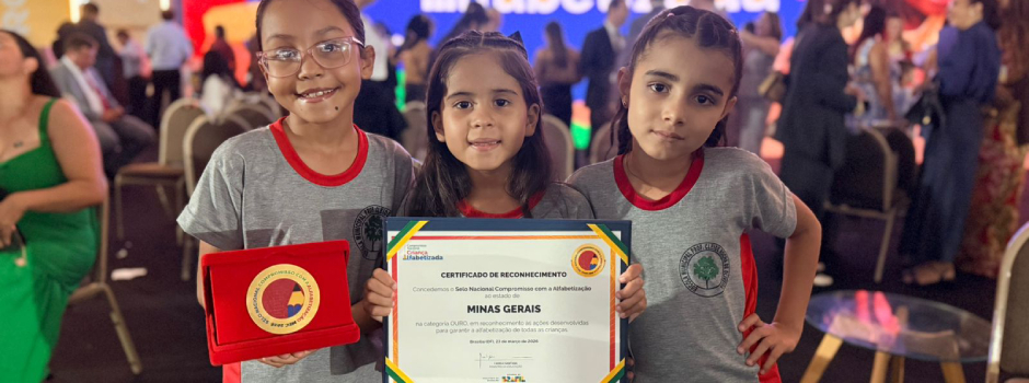 Minas avança na alfabetização, supera meta e lidera ranking de Selos Ouro no Brasil