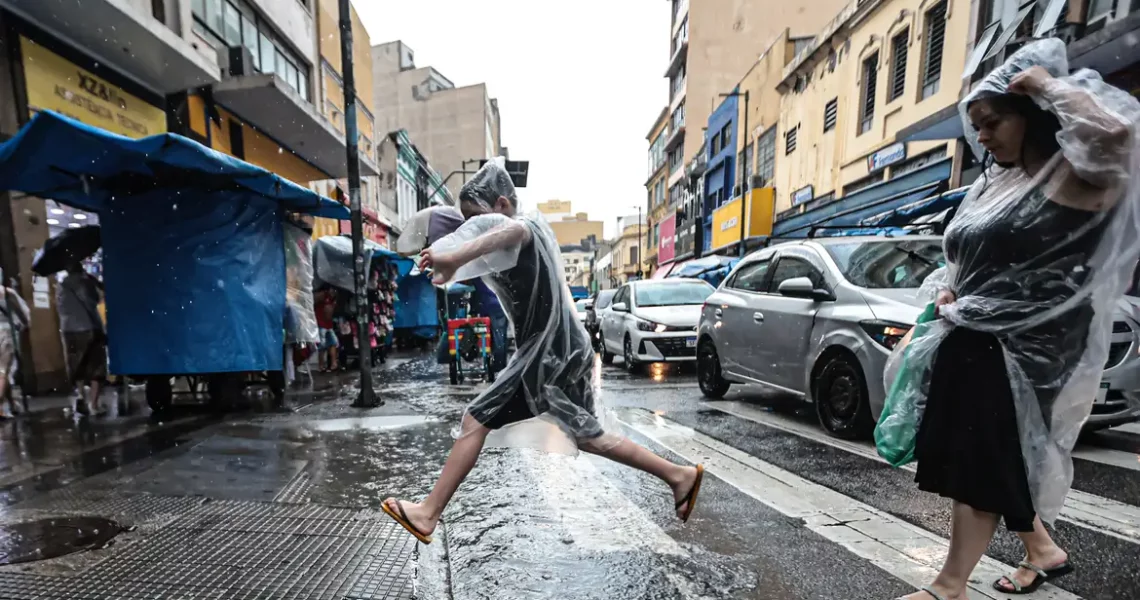 Sexta-feira da Paixão terá nuvens e chuvas isoladas em parte do país