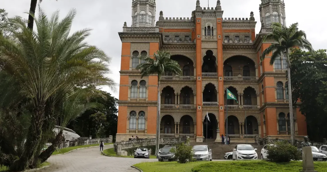 Fiocruz e Ministério das Cidades lançam editais unindo cultura e saúde