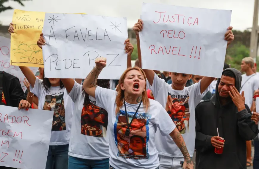 Nove em cada dez moradores de comunidade reprovam operações violentas