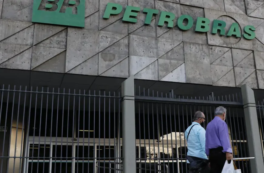 Petrobras bate novo recorde na produção de barris de petróleo e gás