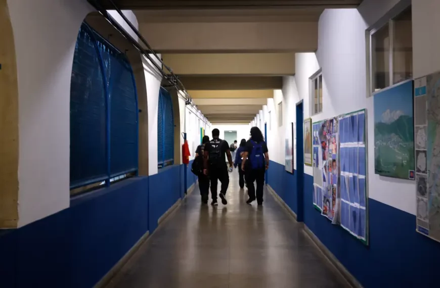 Enfrentamento à violência é desafio para 71,7% dos gestores de escolas