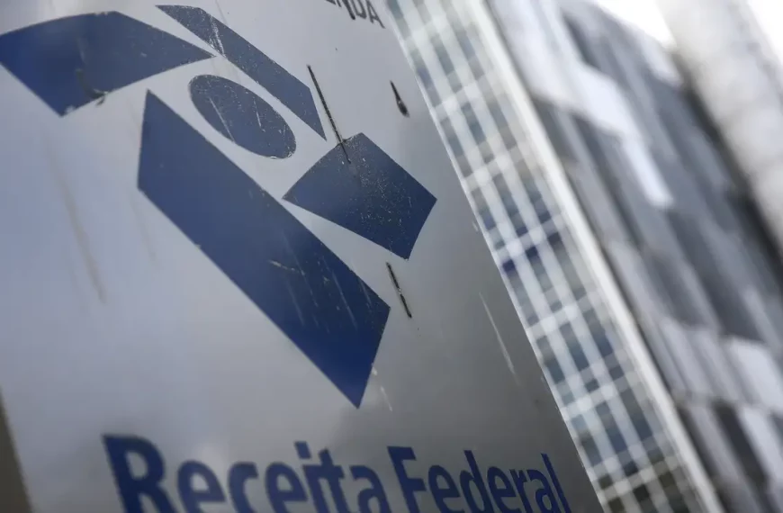 Receita identifica divergências de R$ 44 bi em créditos de PIS/Cofins