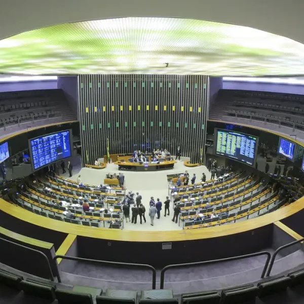 Câmara diz ao STF que não há irregularidades em indicações de emendas