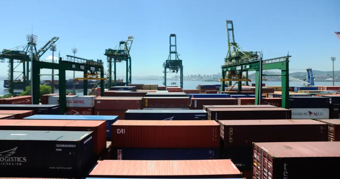 Brasil e EUA definem data de reunião para discutir tarifaço