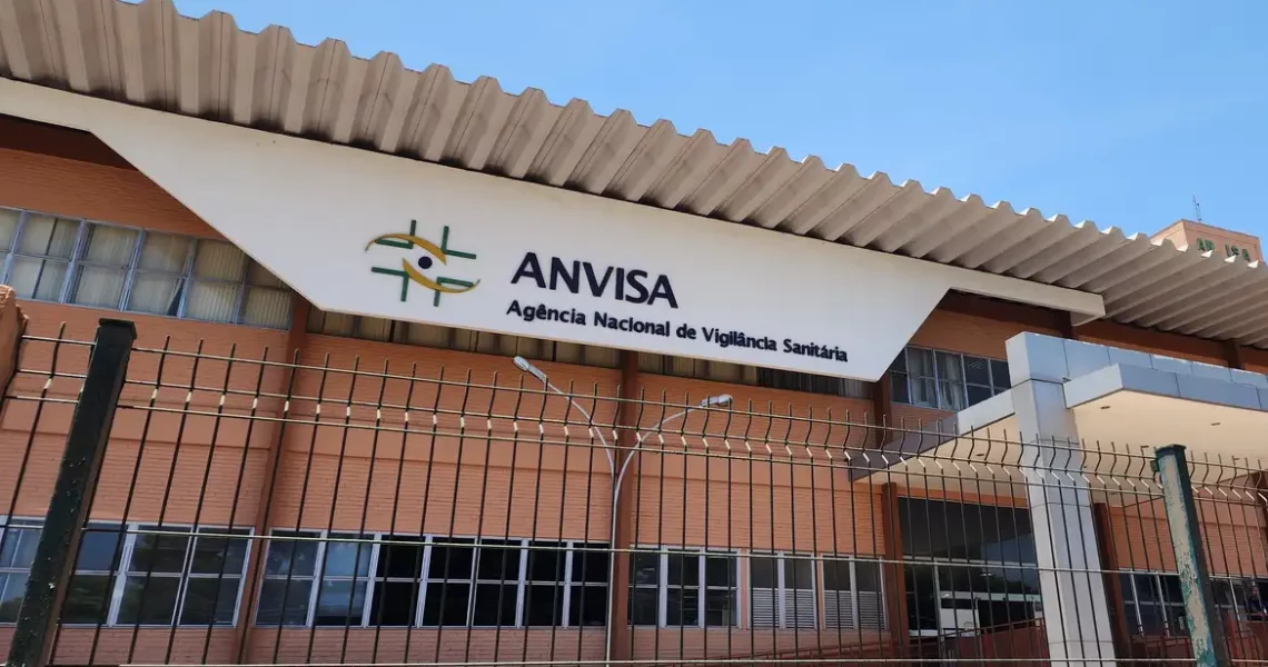 Cosméticos sem registro têm fabricação e venda proibidas pela Anvisa