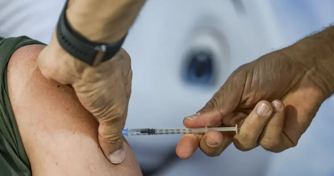 Dia D atualiza vacinação infantil e reforça alerta contra sarampo