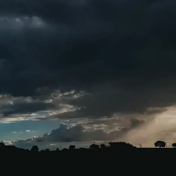 Rio Grande do Sul terá chuva intensa e ventos de até 100 km/h