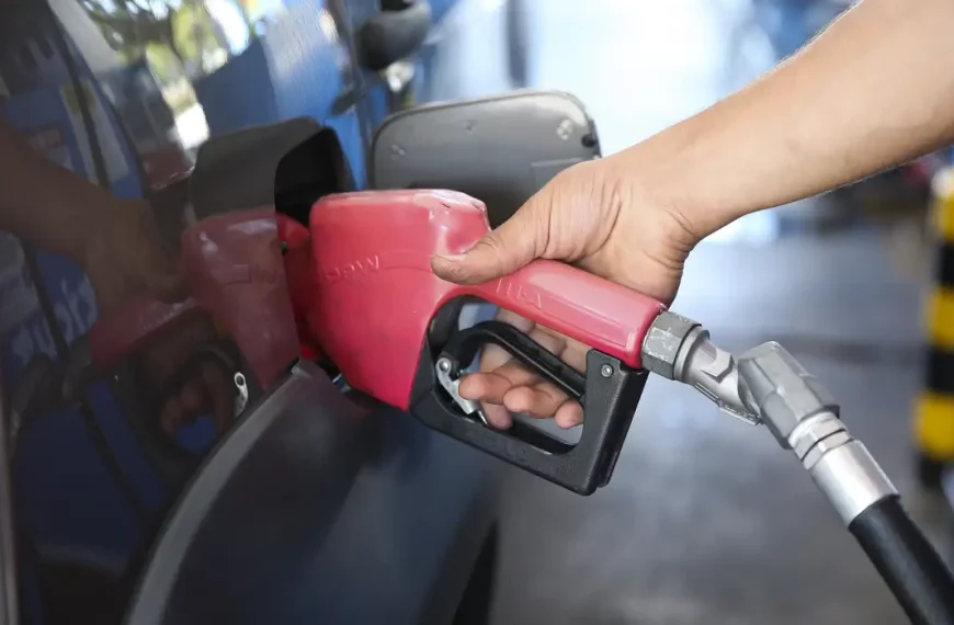 Subsídio de R$ 2,12 ao diesel deve ser mantido por 30 dias