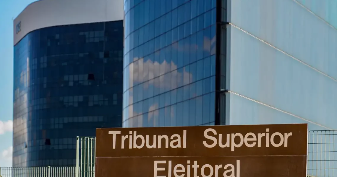 TSE recebeu mais de 50 mil denúncias de propaganda irregular