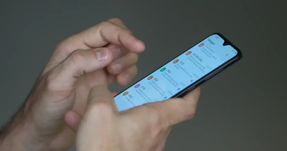 Internet grátis pode derrubar rede móvel na eleição, diz Anatel ao STF