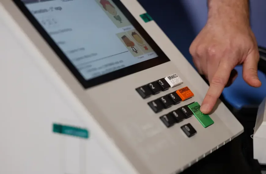 Eleições 2026: saiba em quantos candidatos votar e a ordem de votação