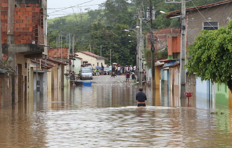 Chega a 402 o número de cidades mineiras em situação de emergência pelas chuvas