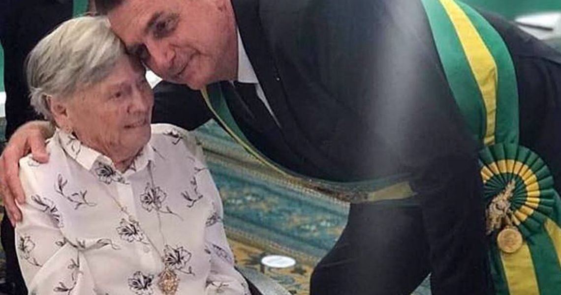Mãe do presidente Jair Bolsonaro morre aos 94 anos