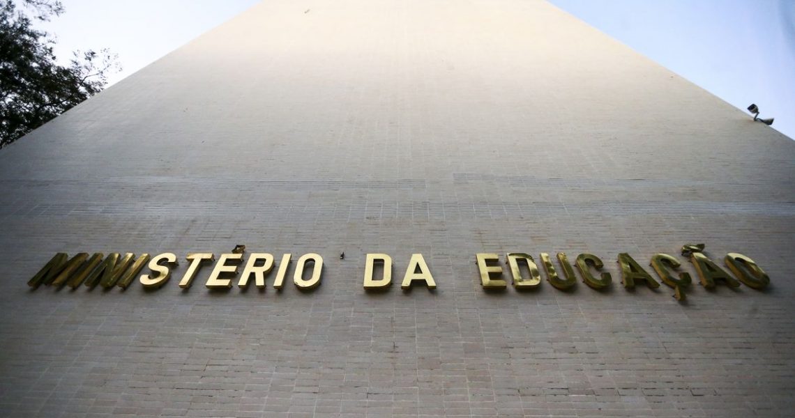 MEC divulga cronograma do Sisu, com 221,7 mil vagas