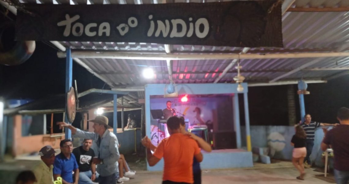 Domingo na toca do índio em Varginha