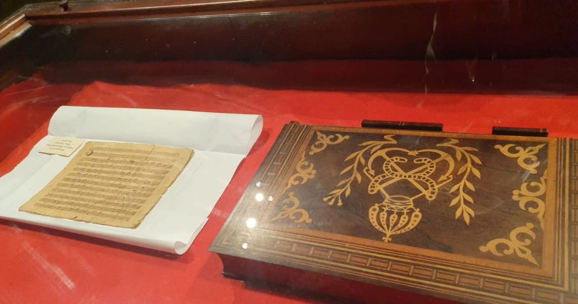 Manuscritos de hinos brasileiros serão exibidos em Minas