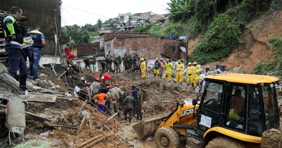 Chuva fez 79 vítimas em Pernambuco até o momento