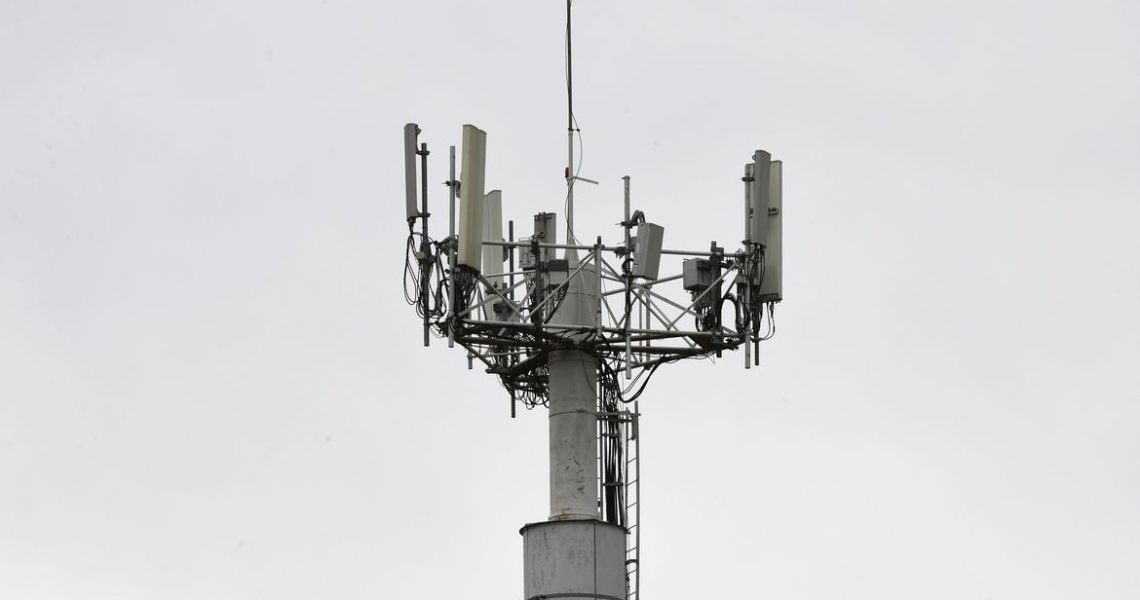 Sancionada lei que facilita instalação de antenas 5G