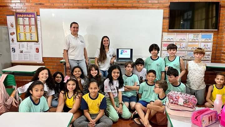 Palestra sobre sexualidade é apresentada em ação do programa Saúde na escola 