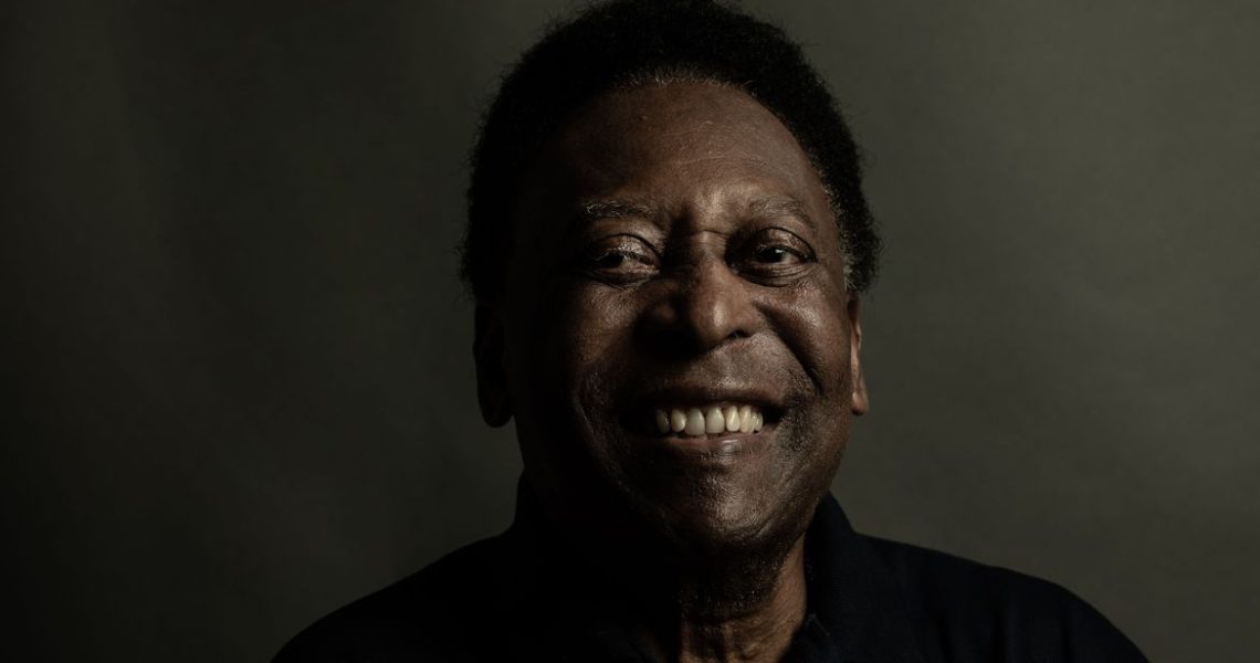Estrelas da última Copa do Mundo lamentam morte de Pelé