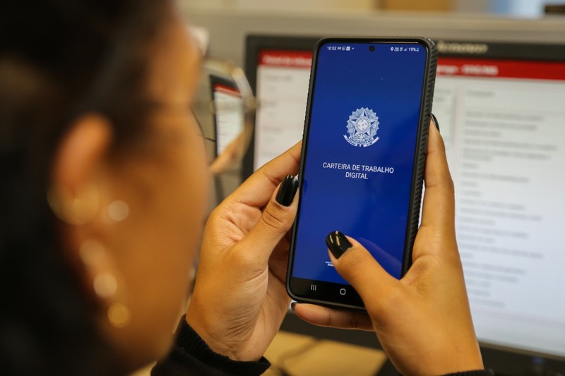 Painel do Sine: Minas Gerais tem mais de 9,3 mil vagas de emprego