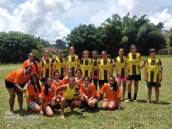 Torneio Beneficente no Campo de Serrania