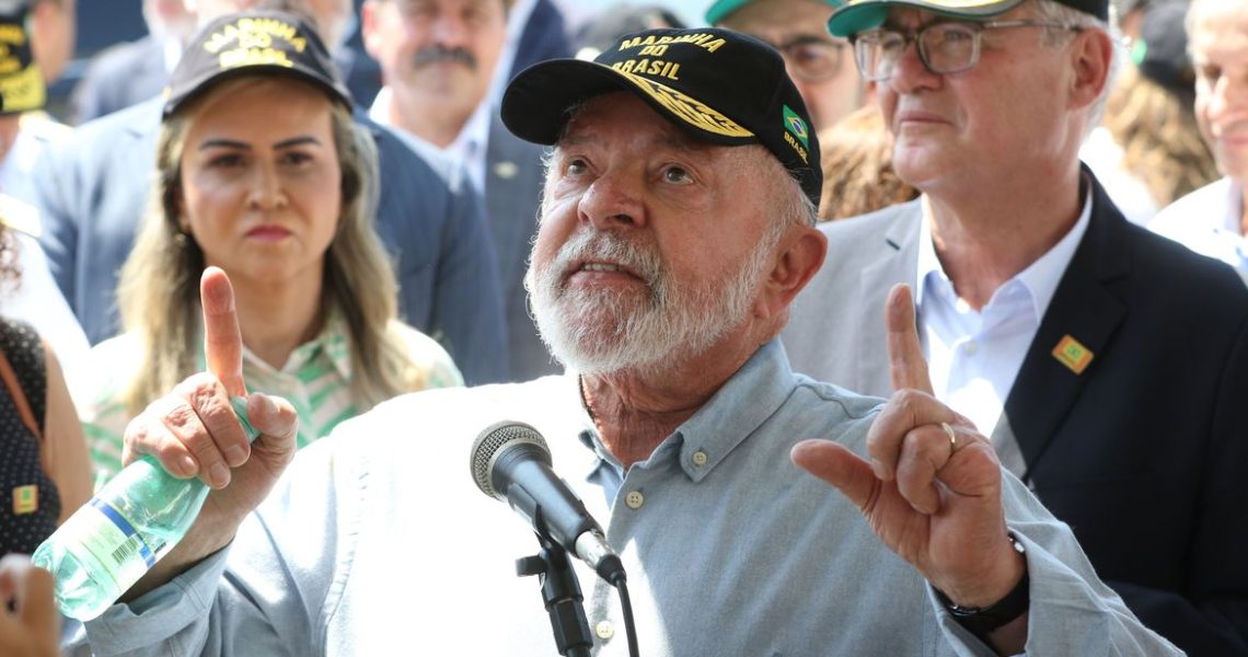 Lula demonstra, mais uma vez, insatisfação com juros altos