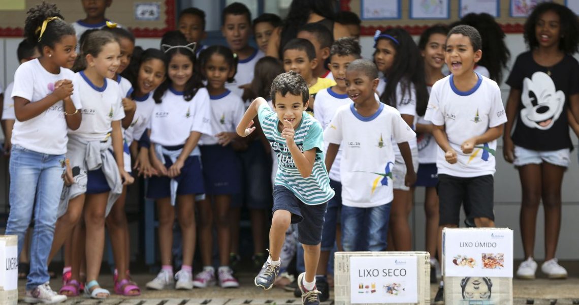 Abertura de diálogo marca 100 dias na educação, ciência e tecnologia