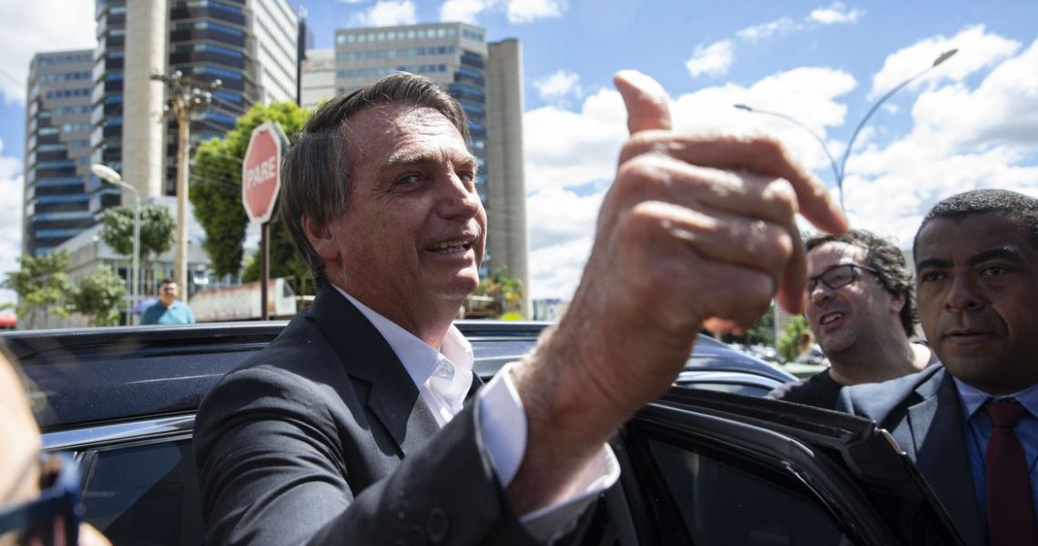 Em depoimento à PF, Bolsonaro diz que post com fake news foi acidental