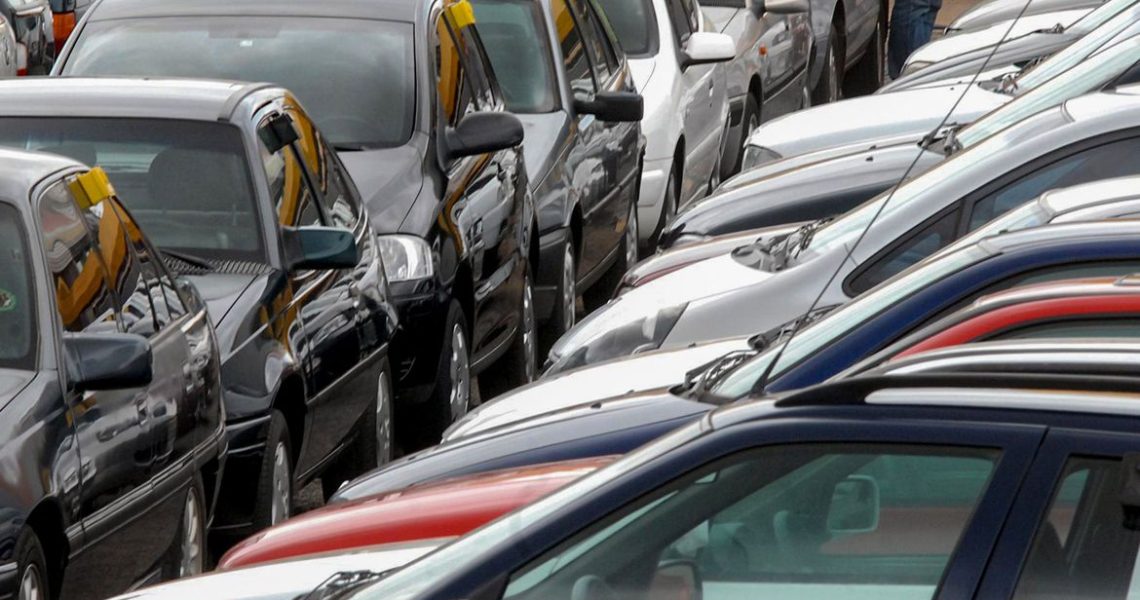 Pacote para carro popular recebe aval de Lula, informa Haddad