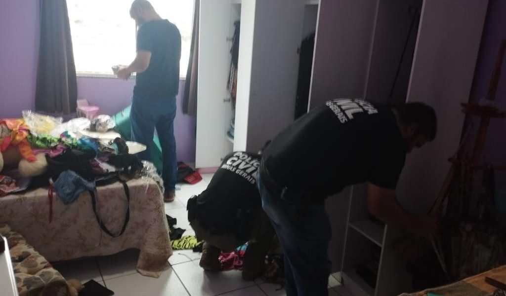 PCMG prende suspeito por carregamento de maconha apreendido em Muriaé