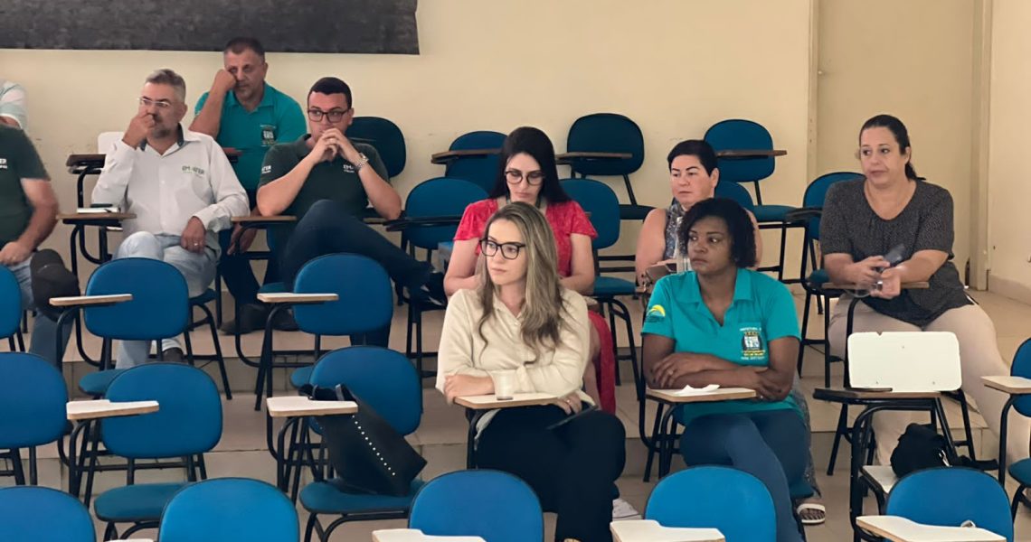 Miradouro recebe encontro de alinhamento na atividade de Piscicultura