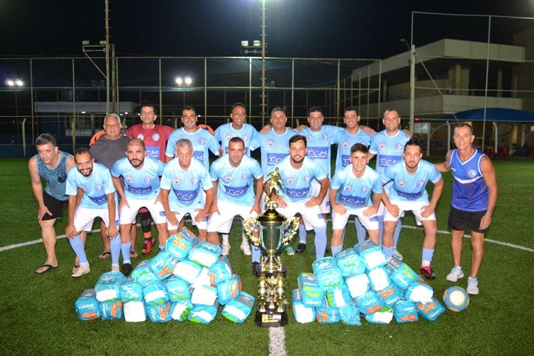Solidariedade: Futebol entre amigos arrecada fraldas geriátricas para serem doadas à Casa de Assistência Lédia Tanus Braz