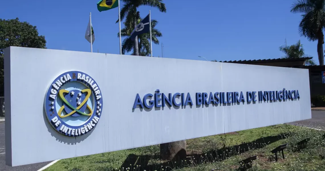 Lula: se for comprovado envolvimento, Moretti não continuará na Abin