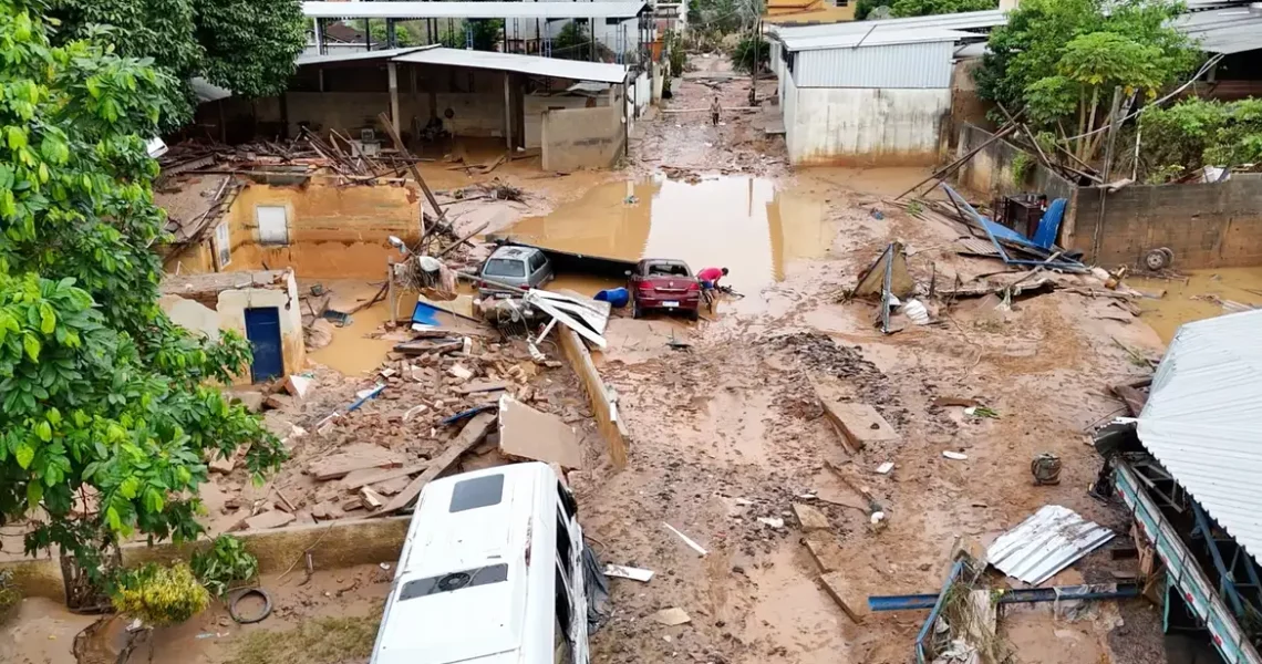 Espírito Santo anuncia medidas para atender afetados pelas chuvas