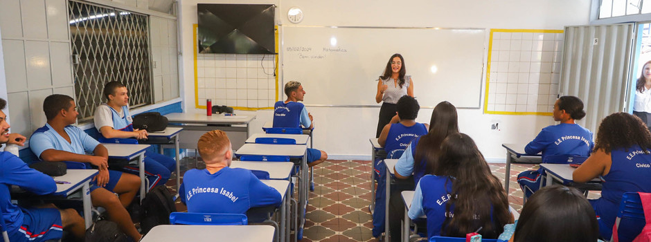 Governo de Minas publica lista do primeiro e segundo lotes do Adveb e atos de progressão e promoção da carreira