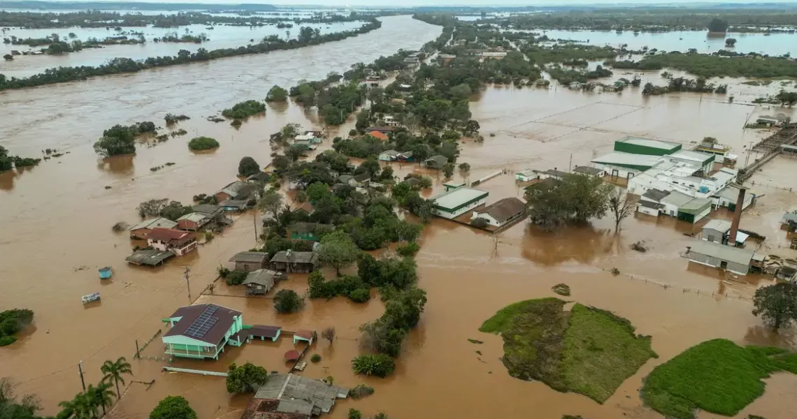 Temporais causam 10 mortes no RS; 21 pessoas estão desaparecidas